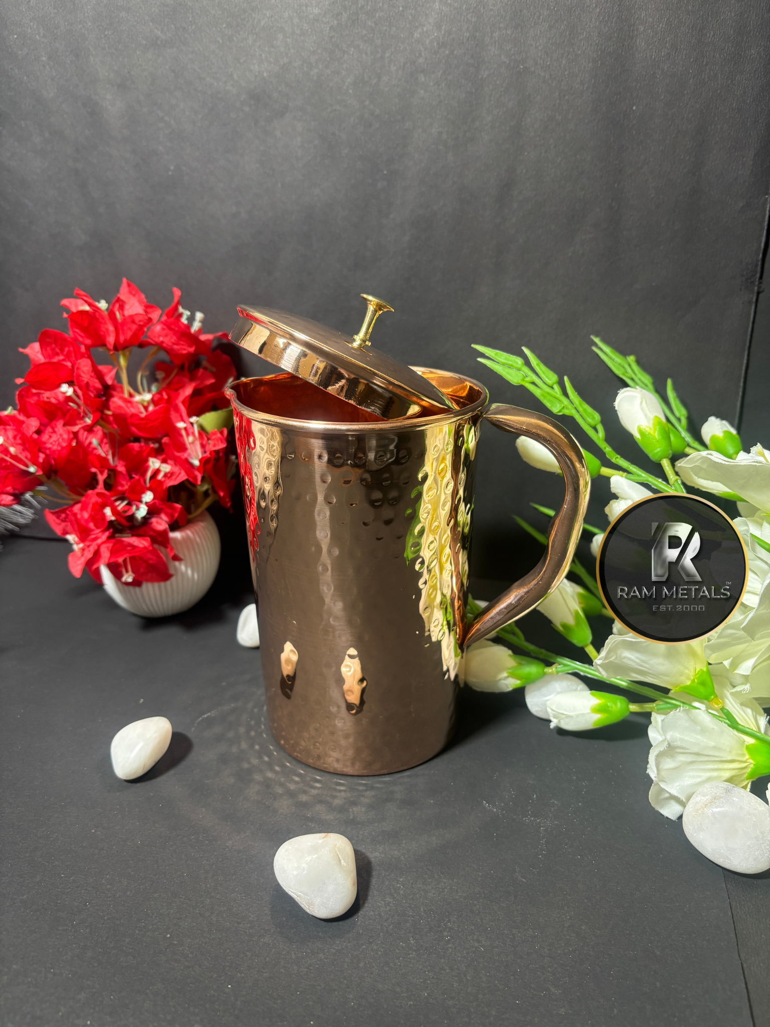 Premium Copper Hammered Jug Manufacturer Supplier Wholesaler Exporter Retailer in India